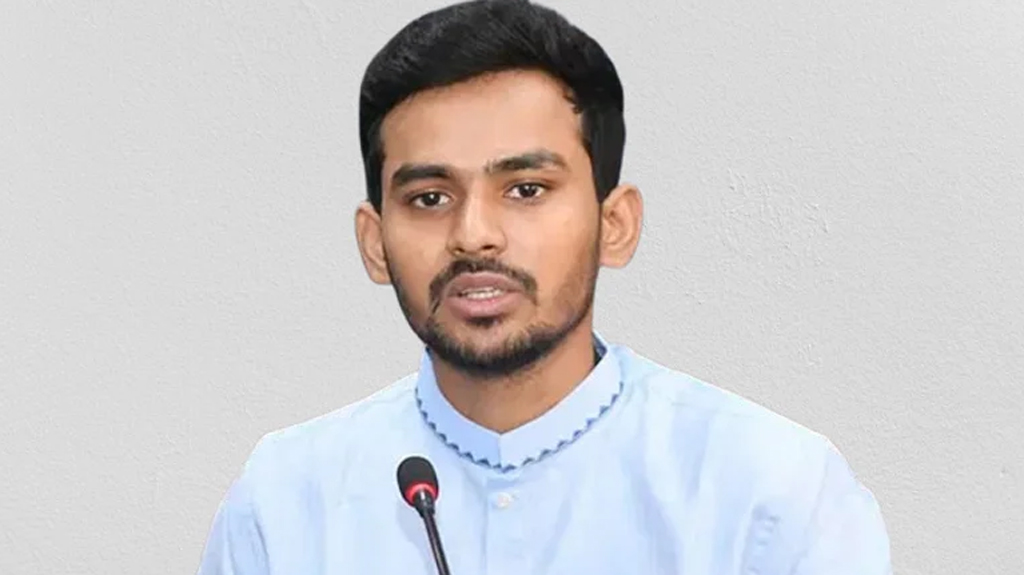 ২৪ ঘণ্টার মধ্যে বক্তব্য প্রত্যাহার না করলে দুদকের বিরুদ্ধে আইনি ব্যবস্থা: আসিফ মাহমুদ